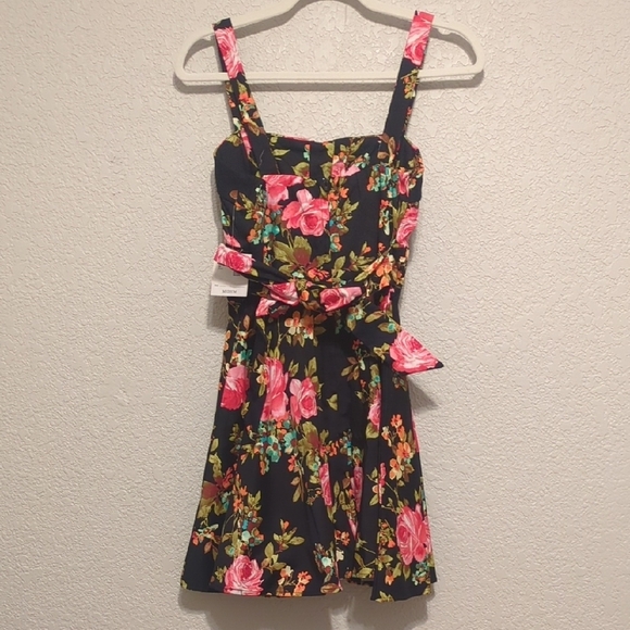 Ixia retro black pink floral spring fling fit and flare sleeveless mini dress - Picture 4 of 12